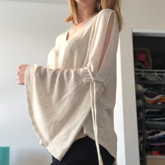 Bell Sleeve Cold Shoulder V-Neck Top - Picture 2 of 3